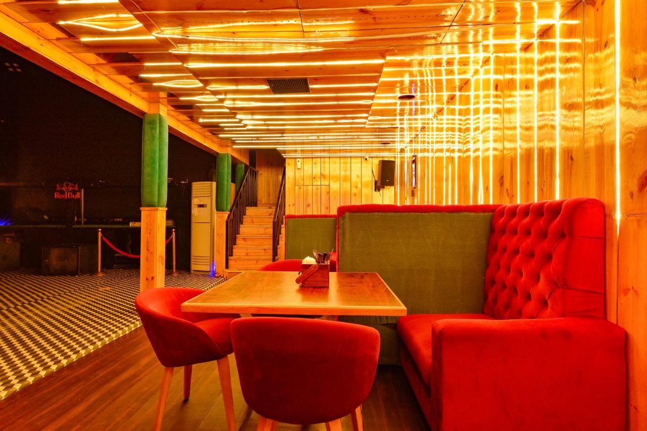 Fabhotel Queens Hub Jaipur Eksteriør billede